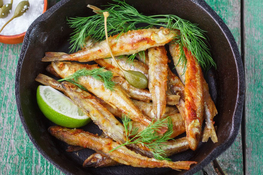 Pan-Fried Whole Smelt with Warm Dill Sauce